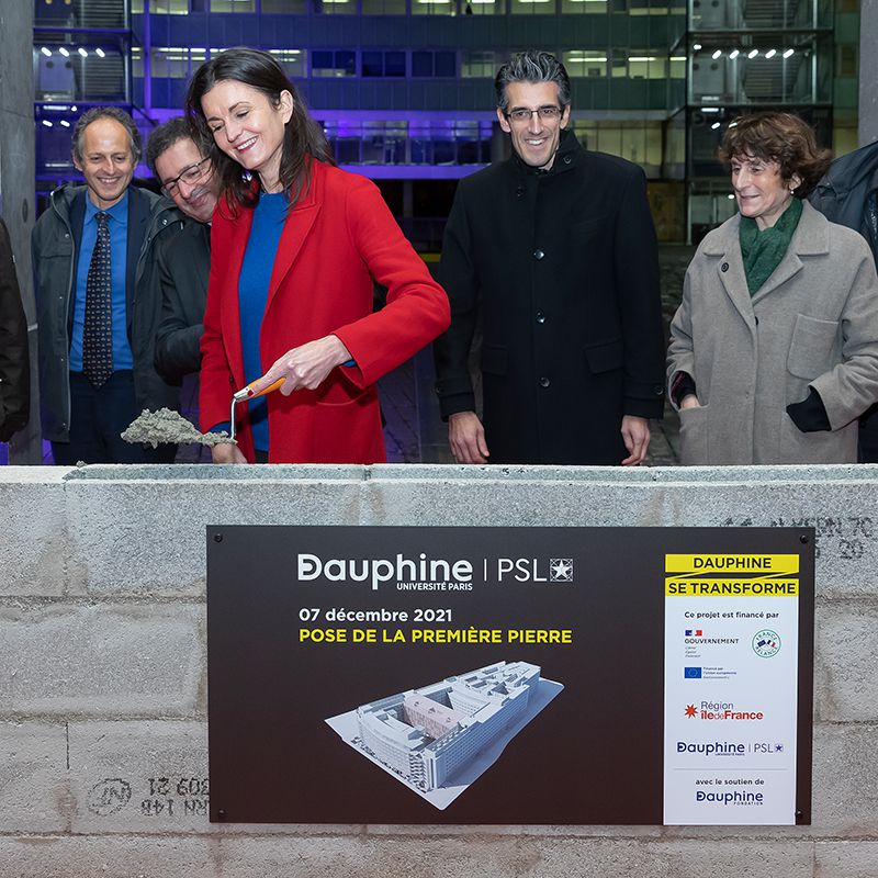 Pose de la première pierre du campus de l’université Paris Dauphine-PSL