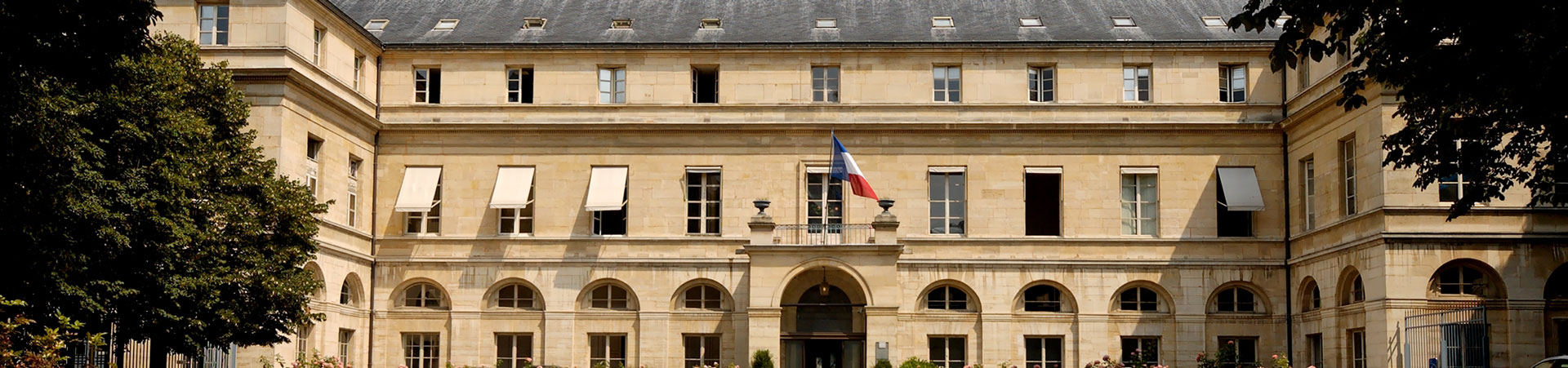 Restructuration du restaurant administratif du site Descartes du ministère de l'enseignement supérieur et de la recherche