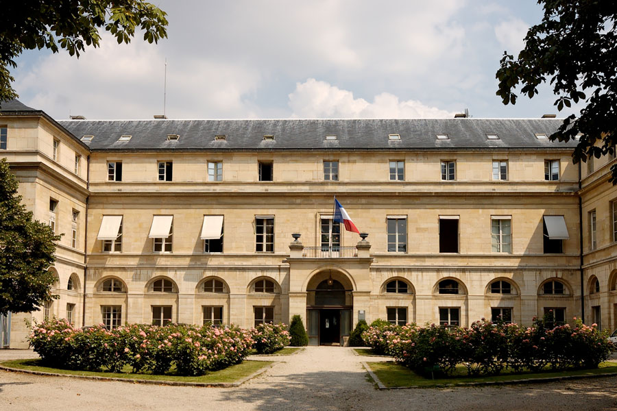 Restructuration du restaurant administratif du site Descartes du ministère de l'enseignement supérieur et de la recherche