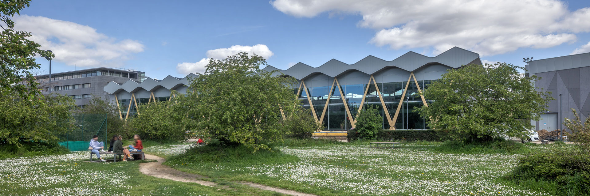 Avis favorable de la commision de sécurité pour le Centre Sportif Universitaire (CSU) de Nanterre